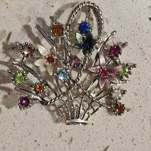 Vintage flower basket brooch pin